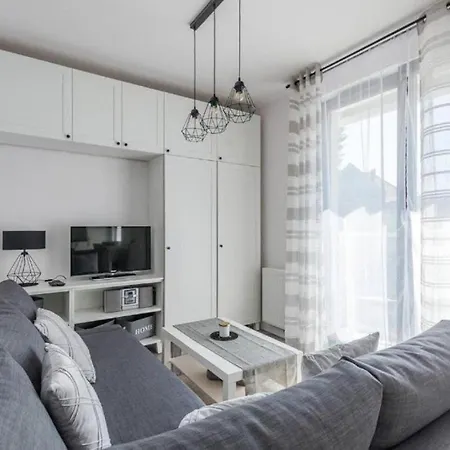 Golden - Cozy - Great Location&kollotaja Lägenhet