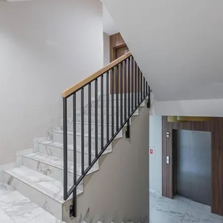 Golden - Cozy - Great Location&kollotaja * גדנסק